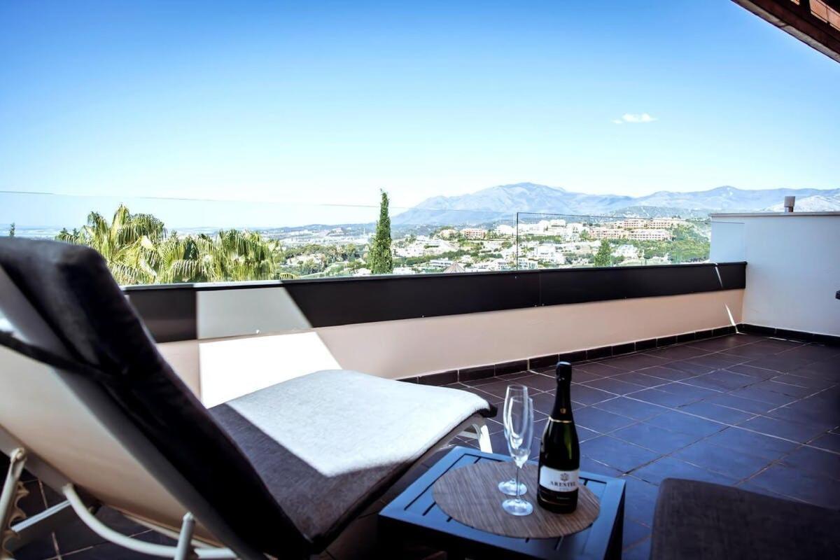 Luxury Apartment With Panoramic Views - Marbella Estepona Eksteriør bilde