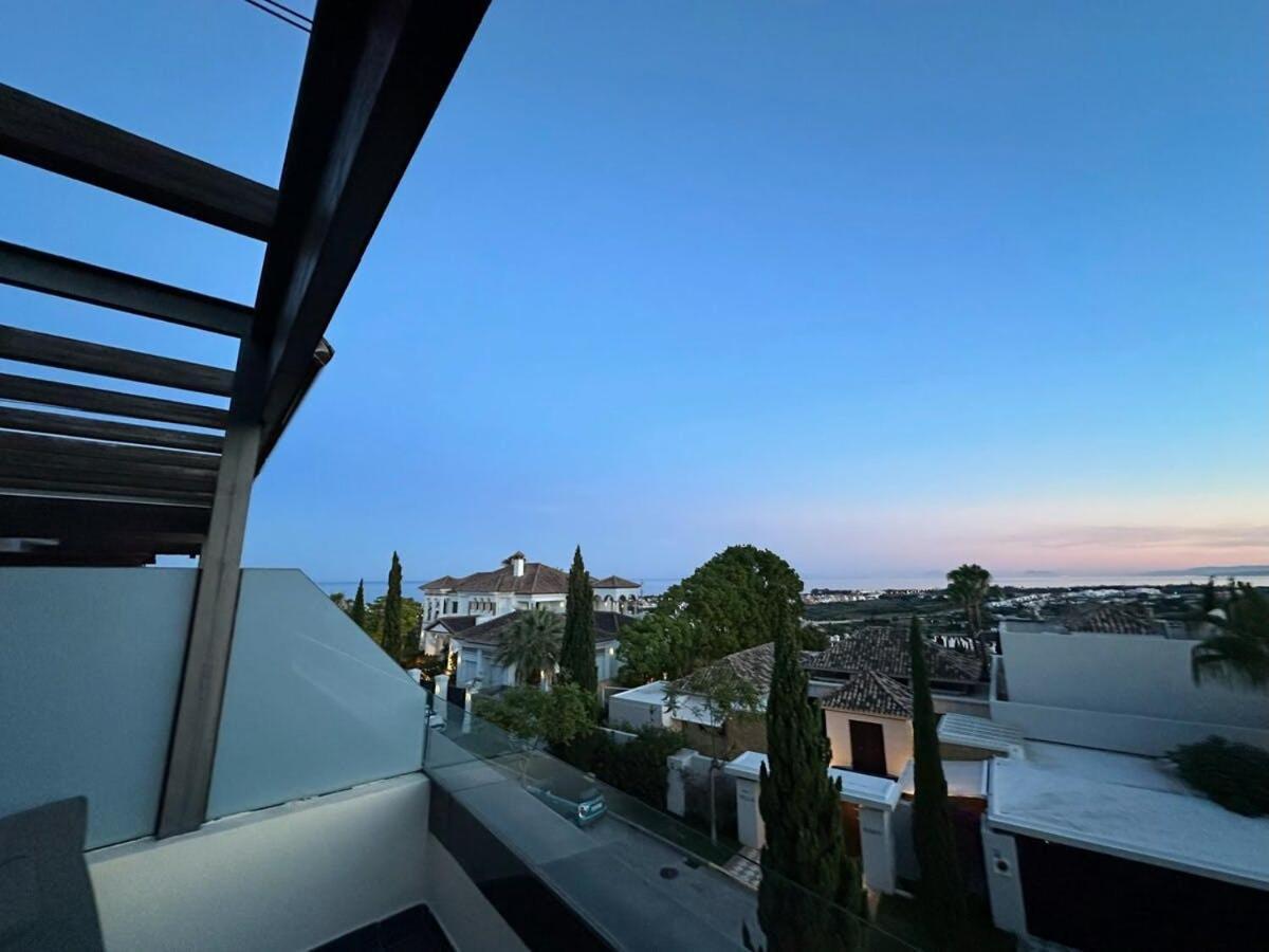 Luxury Apartment With Panoramic Views - Marbella Estepona Eksteriør bilde